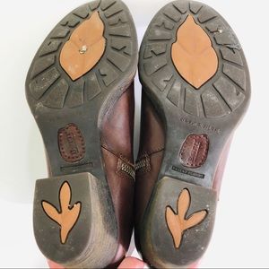 Born Shoes - Born Brown Leather Ankle Boots Heeled Booties Born Shoes - Born Brown Leather Ankle Boots Heeled Booties